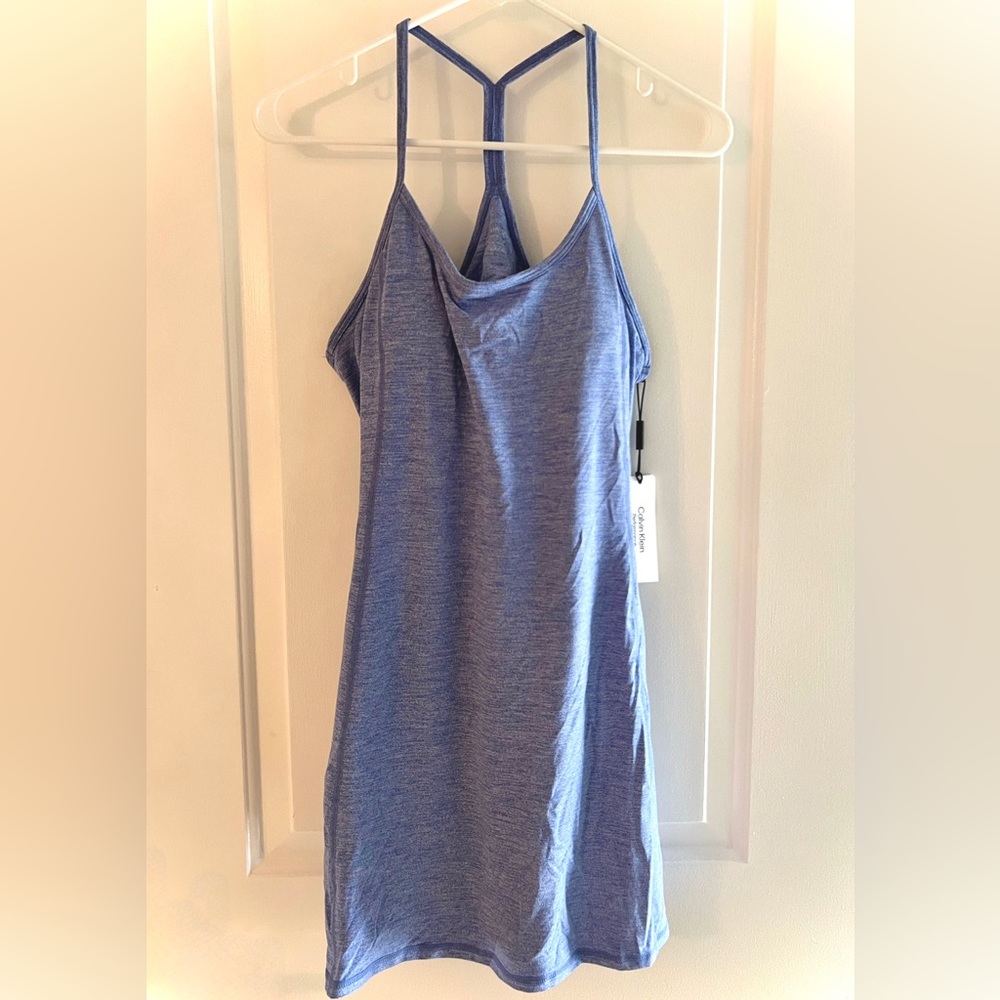 Calvin Klein Performance Activewear. Size Small